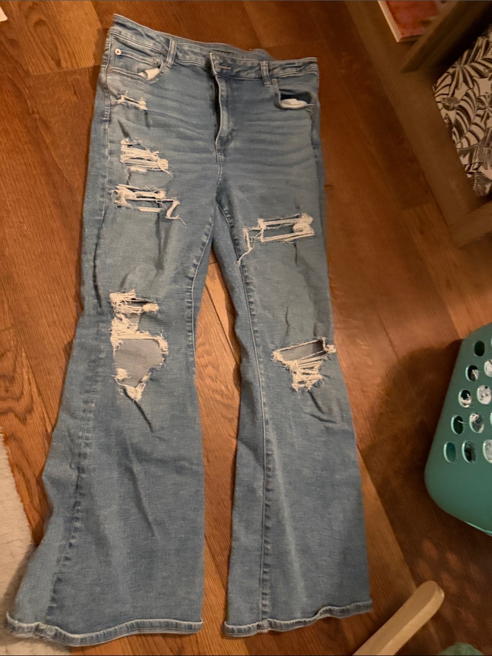 American Eagle Outfitters Light Blue Distressed Flare Jeans